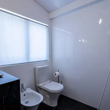 Quintinha Do Miradouro - Casa Completa Com 4 Quartos!