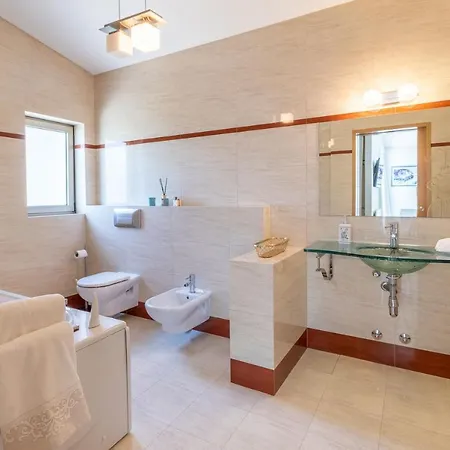 Holiday home Quintinha Do Miradouro - Casa Completa Com 4 Quartos! *