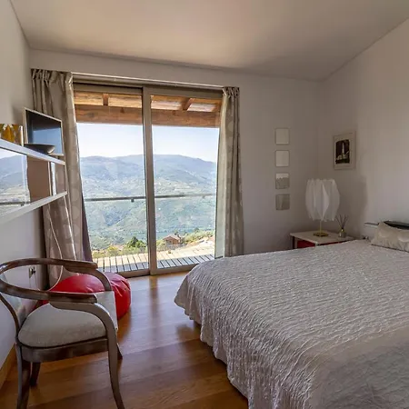 Quintinha Do Miradouro - Casa Completa Com 4 Quartos! *