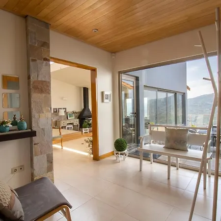 Holiday home Quintinha Do Miradouro - Casa Completa Com 4 Quartos! Mesao Frio