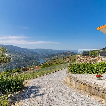 Quintinha Do Miradouro - Casa Completa Com 4 Quartos!