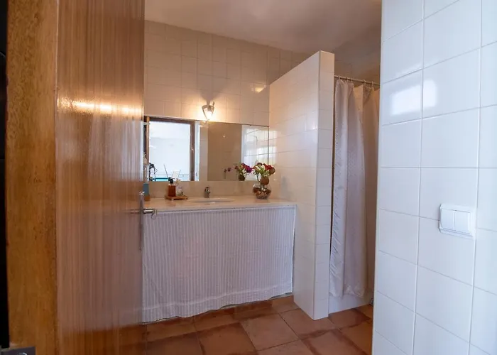 Quintinha Do Miradouro - Casa Completa Com 4 Quartos! *