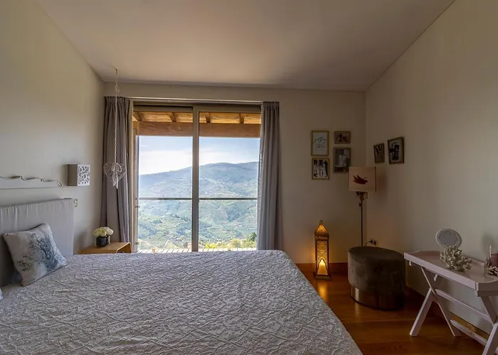 Quintinha Do Miradouro - Casa Completa Com 4 Quartos! *