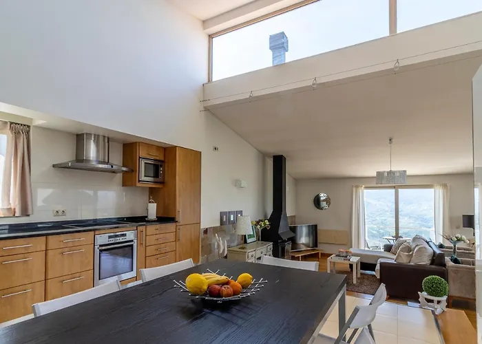 Feriehus Quintinha Do Miradouro - Casa Completa Com 4 Quartos!