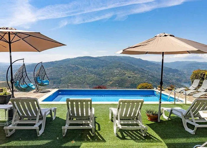 Quintinha Do Miradouro - Casa Completa Com 4 Quartos! * Mesão Frio