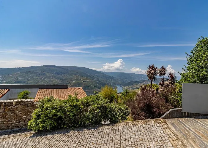 Feriehus Quintinha Do Miradouro - Casa Completa Com 4 Quartos!