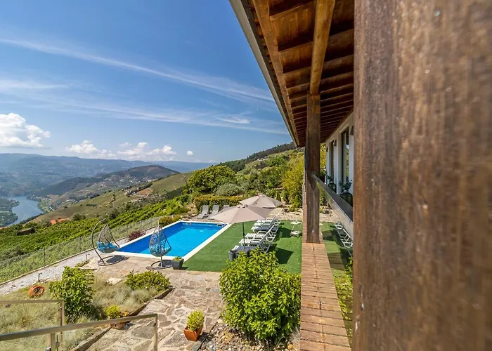 Quintinha Do Miradouro - Casa Completa Com 4 Quartos! *